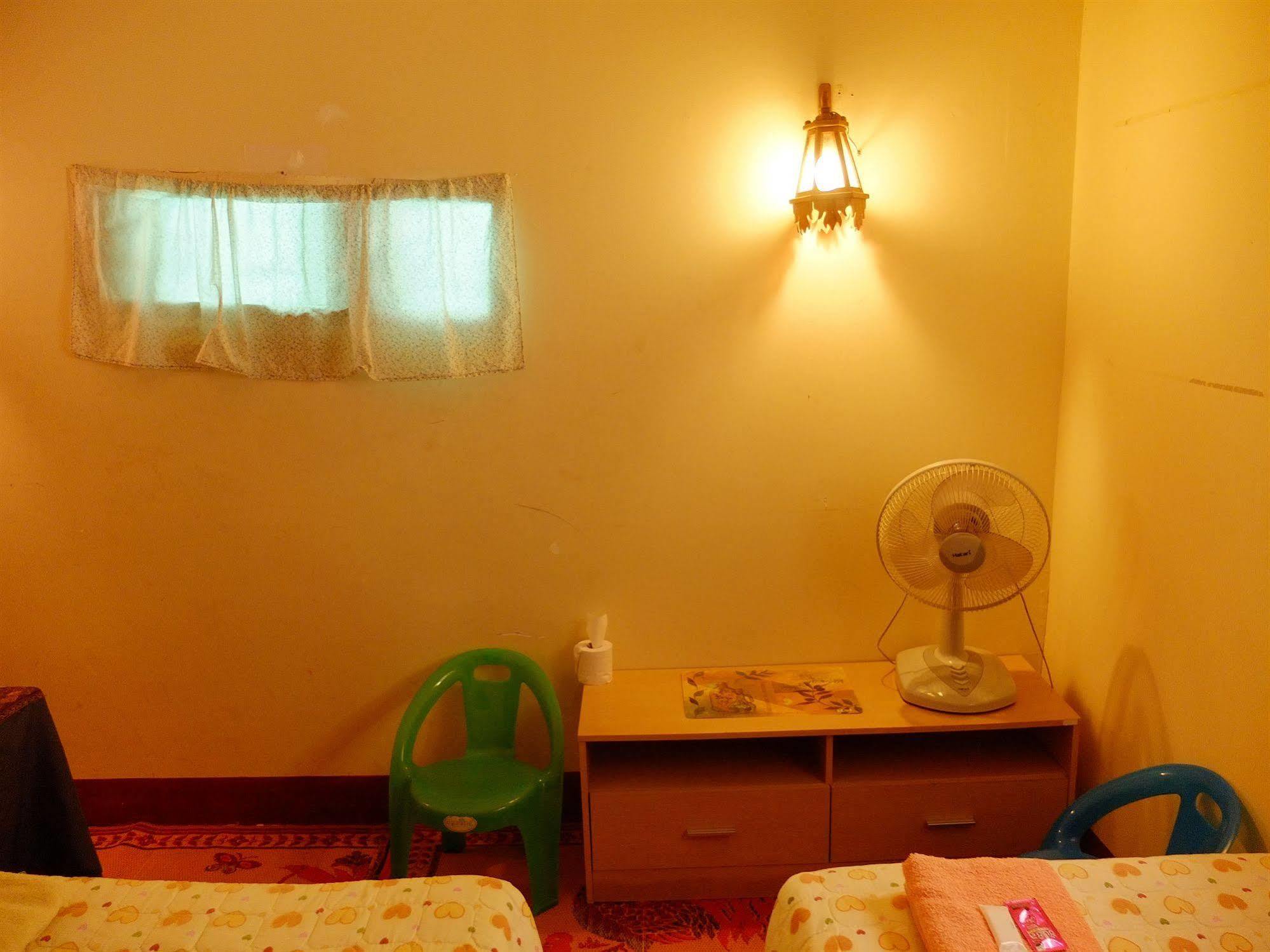 Boonmee Guest House Chiang Mai Extérieur photo