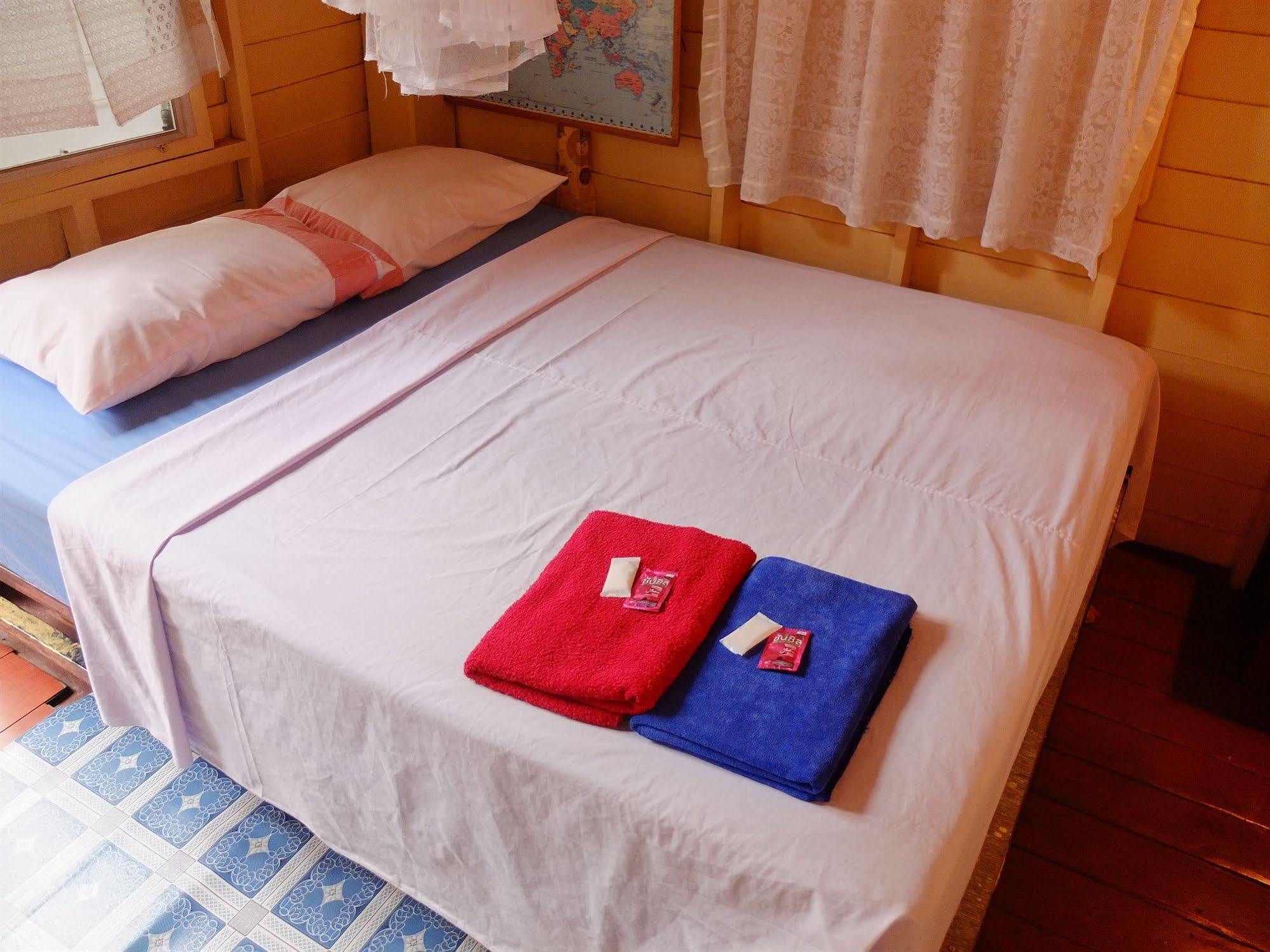 Boonmee Guest House Chiang Mai Extérieur photo