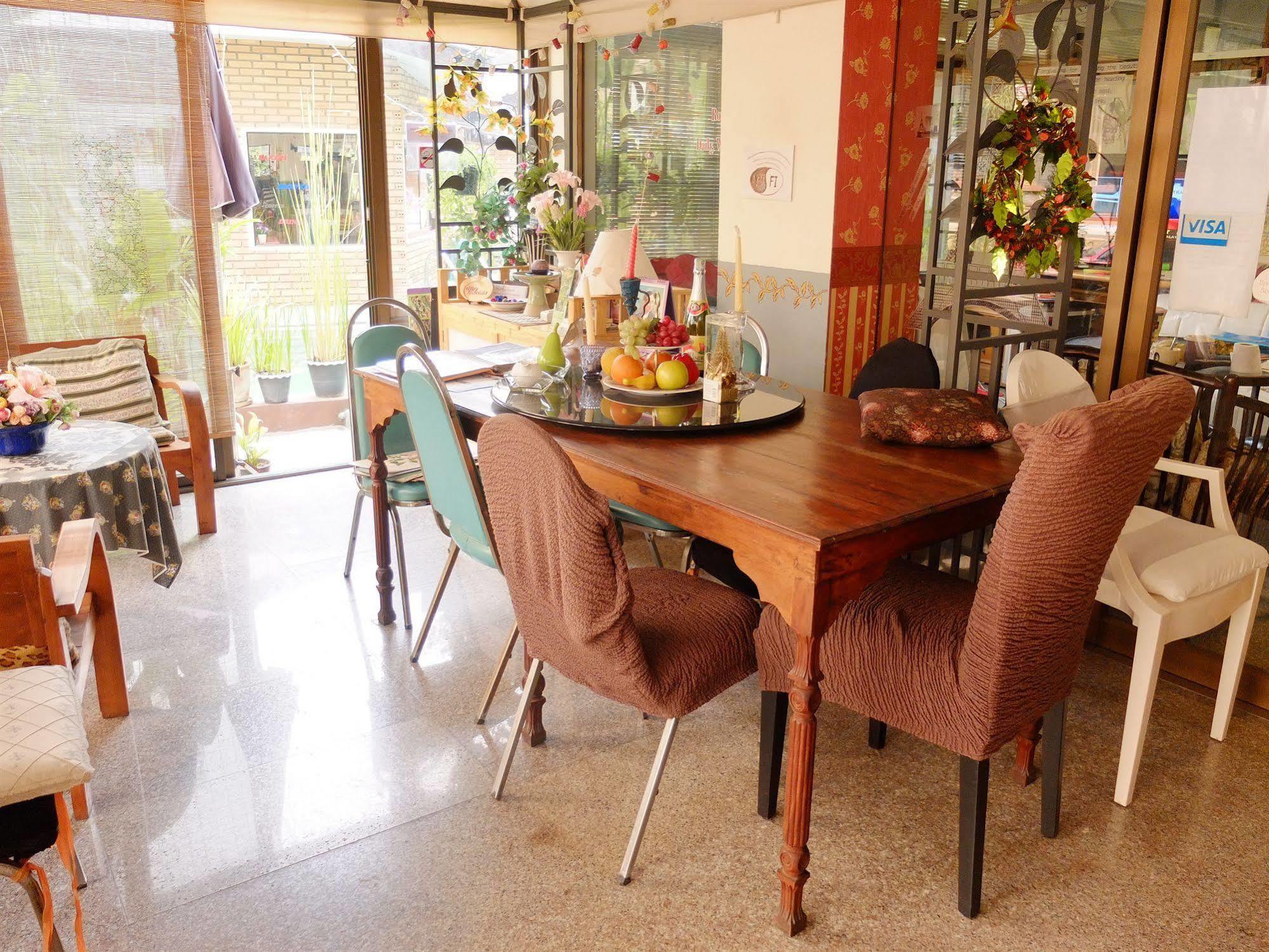 Boonmee Guest House Chiang Mai Extérieur photo